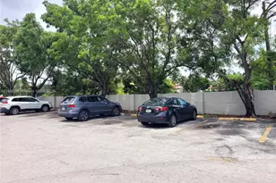 5100 SW 41st St, Pembroke Park, FL 33023 - Photo 2