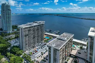 1901 Brickell Ave, Miami, FL 33129 - Photo 30