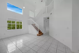 4863 NW 109th Path, Doral, FL 33178 - Photo 4