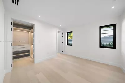 601 NE 56th St, Miami, FL 33137 - Photo 44