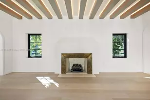 601 NE 56th St, Miami, FL 33137 - Photo 10