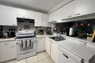 20301 W Country Club Dr, Aventura, FL 33180 - Photo 30