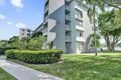 2220 N Cypress Bend Dr #310, Pompano Beach, FL 33069 - Photo 56