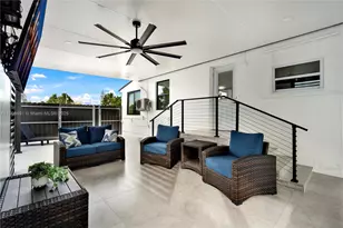 660 E 38th St, Hialeah, FL 33013 - Photo 22