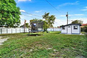 660 E 38th St, Hialeah, FL 33013 - Photo 28