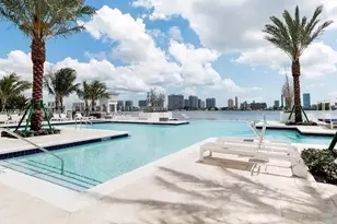 17111 Biscayne Blvd, North Miami Beach, FL 33160 - Photo 34