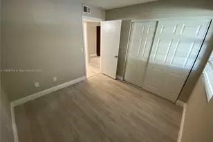 1237 SW 46th Ave, Pompano Beach, FL 33069 - Photo 10