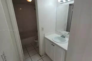 5100 SW 41st St, Pembroke Park, FL 33023 - Photo 30