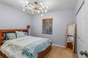 1875 Alamanda Dr, North Miami, FL 33181 - Photo 12