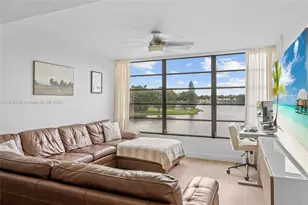 1532 Whitehall Dr, Davie, FL 33324 - Photo 14