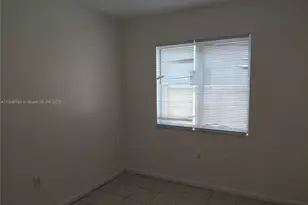13950 NE 2nd Ave, Miami, FL 33161 - Photo 40