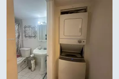 6780 W 2nd Ct #214, Hialeah, FL 33012 - Photo 10