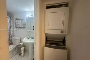 6780 W 2nd Ct, Hialeah, FL 33012 - Photo 10