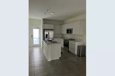 4740 NW 84th Ct #48, Doral, FL 33166 - Photo 6