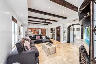 1051 NE 89th St, Miami, FL 33138 - Photo 8