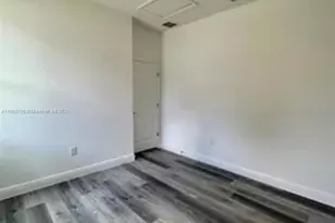 1427 Punta Gorda Dr, Other City - In The State Of Florida, FL 34759 - Photo 14