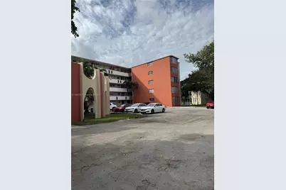 1700 NE 191st St #511, Miami, FL 33179 - Photo 1