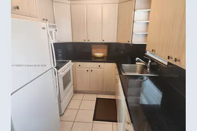 524 Tilford X #524, Deerfield Beach, FL 33442 - Photo 6