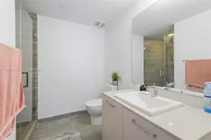 1010 Brickell Ave, Miami, FL 33131 - Photo 16