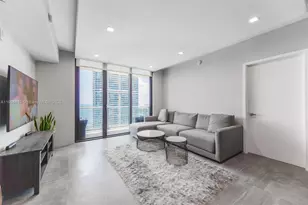 1010 Brickell Ave, Miami, FL 33131 - Photo 4