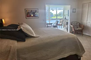 2114 E Cambridge E, Deerfield Beach, FL 33442 - Photo 18