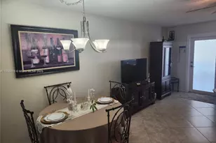 2114 E Cambridge E, Deerfield Beach, FL 33442 - Photo 6