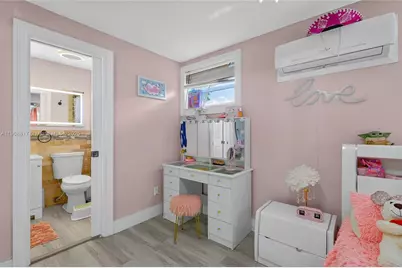 155 NW 124th St, North Miami, FL 33168 - Photo 38