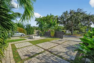 155 NW 124th St, North Miami, FL 33168 - Photo 10