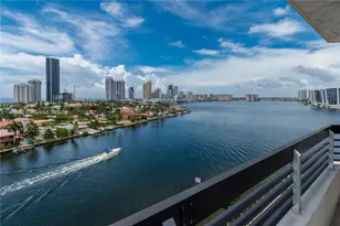 19101 NE 36th Ct, Aventura, FL 33180 - Photo 2
