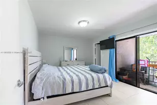 10370 SW 220th St, Cutler Bay, FL 33190 - Photo 14