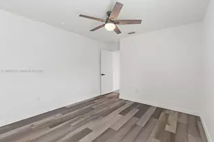 1392 SW Sudder Ave, Port Saint Lucie, FL 34953 - Photo 20