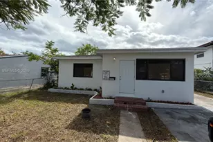 2462 Johnson St, Hollywood, FL 33020 - Photo 18