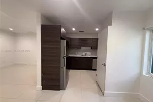 540 NE 67th St, Miami, FL 33138 - Photo 4