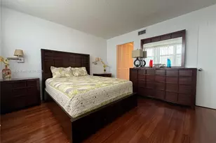9511 Collins Ave, Surfside, FL 33154 - Photo 18