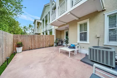 10867 NW 76th Ln, Doral, FL 33178 - Photo 50