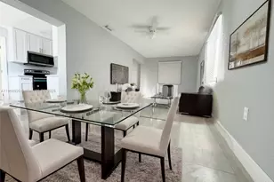 300 NW 28th Ct, Pompano Beach, FL 33064 - Photo 18