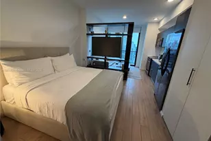 398 NE 5th St, Miami, FL 33132 - Photo 2