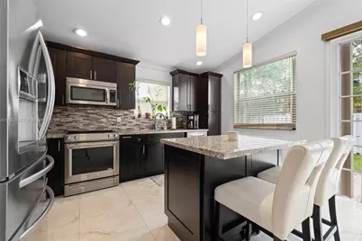 15624 NW 12th Rd, Pembroke Pines, FL 33028 - Photo 12