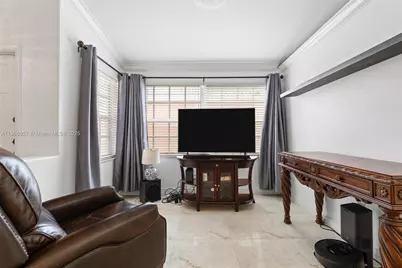 15624 NW 12th Rd, Pembroke Pines, FL 33028 - Photo 18