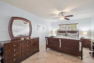 609 NE 14th Ave, Hallandale Beach, FL 33009 - Photo 18