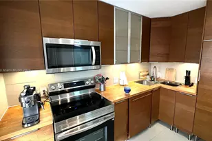 2651 S Course Dr, Pompano Beach, FL 33069 - Photo 2