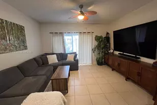 3183 SW 50th St, Dania Beach, FL 33312 - Photo 4