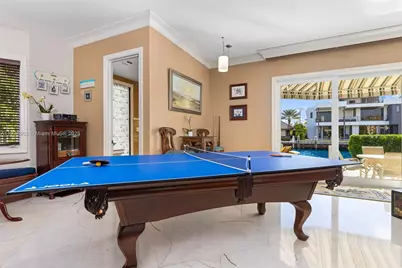 70 Bay Colony Ln, Fort Lauderdale, FL 33308 - Photo 20