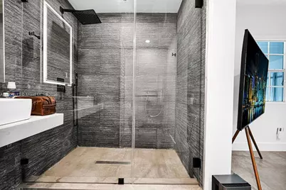 85 NW 47th St #0, Miami, FL 33127 - Photo 24