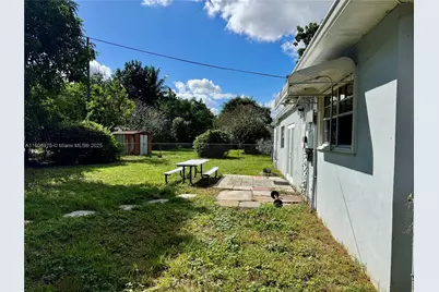 6320 Mayo St, Hollywood, FL 33023 - Photo 12