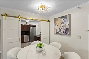 5700 Collins Ave, Miami Beach, FL 33140 - Photo 26