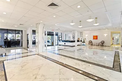 5700 Collins Ave #3A, Miami Beach, FL 33140 - Photo 10