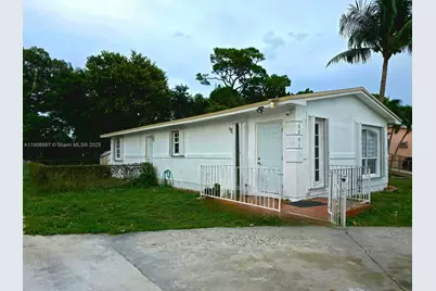 1301 Kasim St, Opa-Locka, FL 33054 - Photo 1