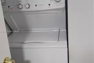 8002 SW 149th Ave, Miami, FL 33193 - Photo 6