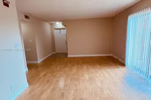 7610 Westwood Dr, Tamarac, FL 33321 - Photo 6